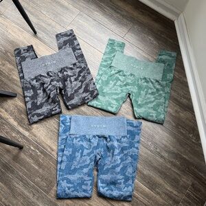 3 pair NVGTN leggings camo Small